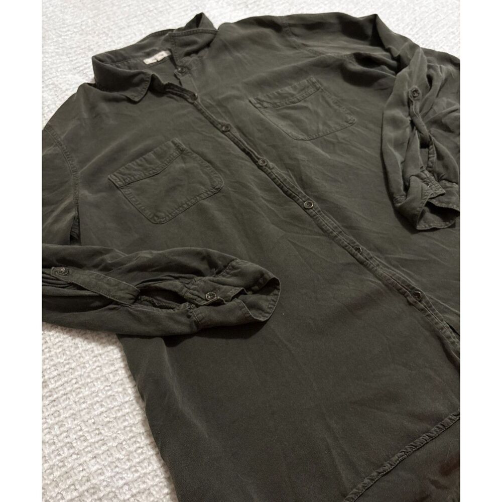 Maurices Olive Green Button Down Shirt M Rayon Utility Soft‎ Casual Relaxed